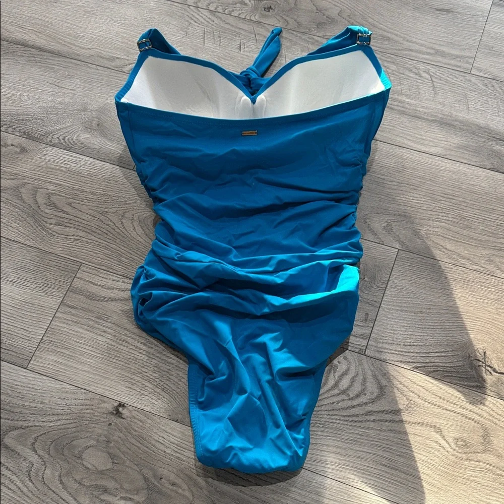 Victoria's Secret THE UNFORGETTABLE ONE‎ PIECE SWIMSUIT 36DD - Picture 6 of 7